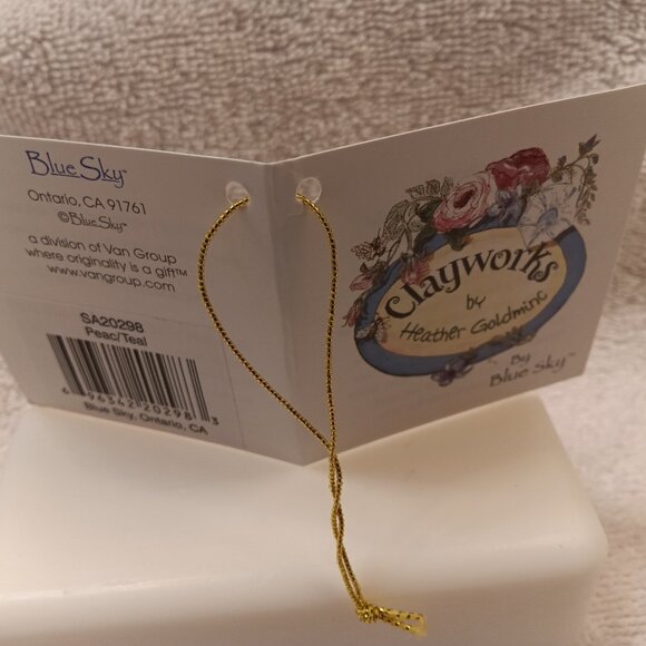 NIB (*): VINTAGE CLAYWORKS CERAMIC ORNAMENT "Peac / Teal" - SA20298 - Picture 3 of 4